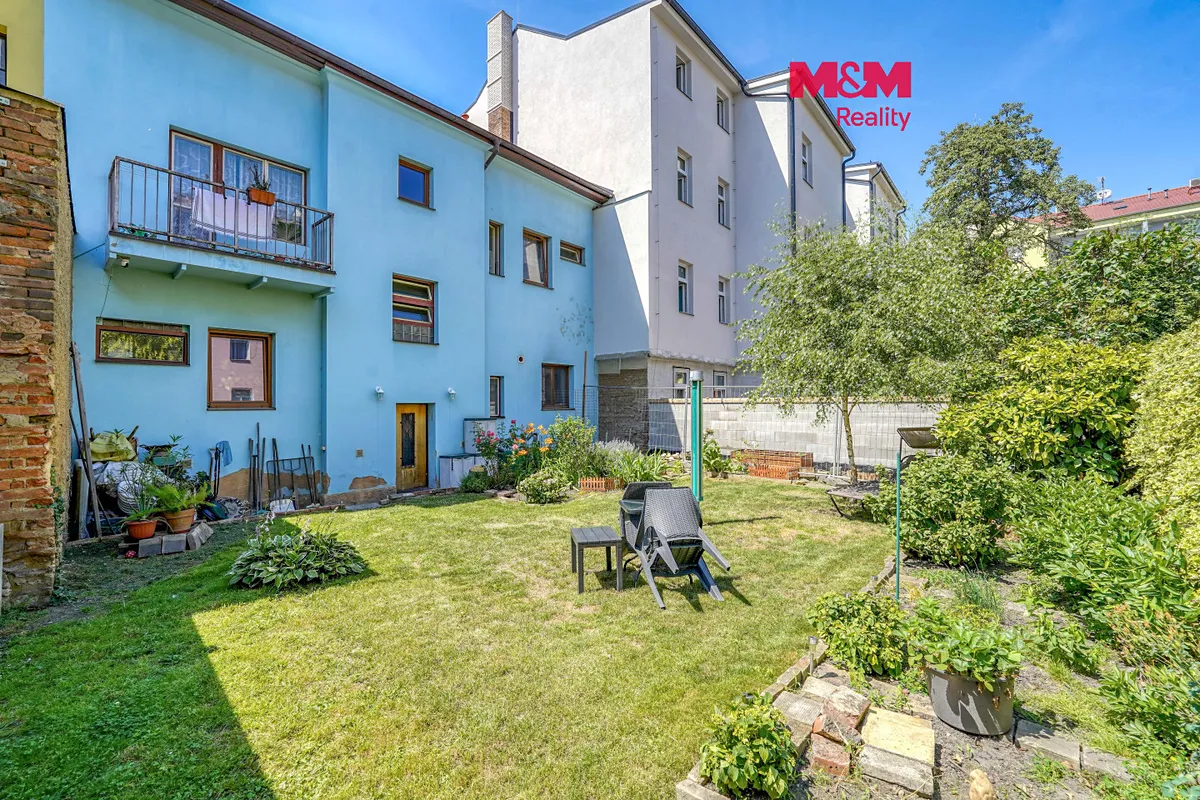 Prodej činžovního domu 343 m²